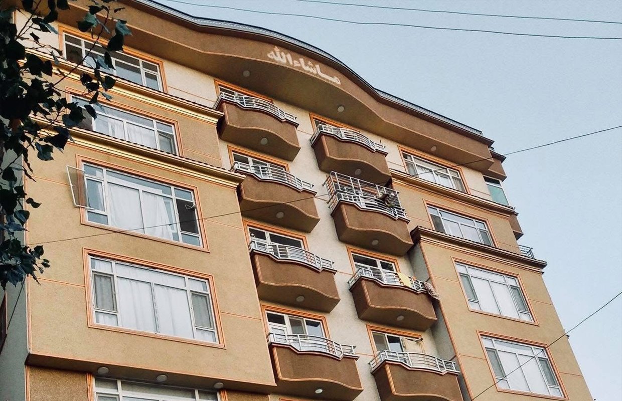 Blog article cover image